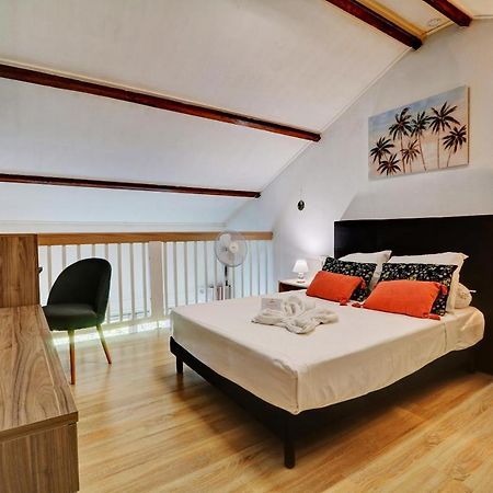 Апартаменты T2 - Le Reflet D'O 3 Etoiles - 50 M2 - Saint Gilles Les Bains Filaos Экстерьер фото